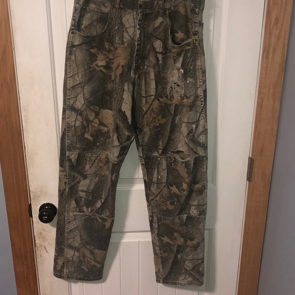 Wrangler Other - Camo pants